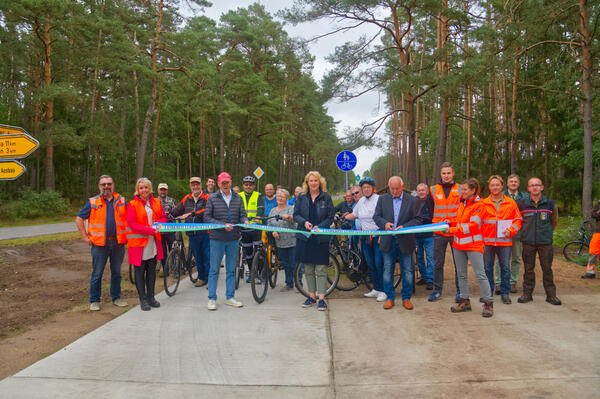 2023-09-22 Radwegfreigabe Göhlen-Leussow