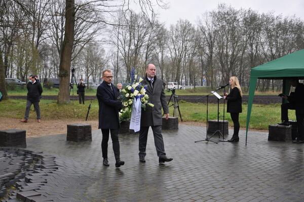 2021-05-02-76_-Jahrestag-der-Befreiung-des-KZ-Wobbelin