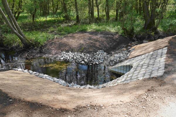 2021-05-26-Erneuerter-Durchlass-unter-der-Kreisstrasse-K-108-zwischen-Borkow-und-Mustin-c-Landkreis-Ludwigslust-Parchim