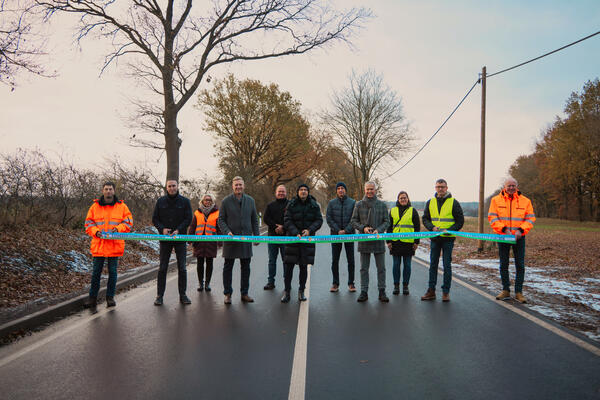 2025-11-24 Offizielle Freigabe Kreisstraße 25 zwischen Pätow und Steegen