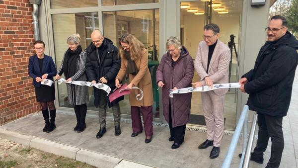 2025-12-02 Neues Klassenzimmer für Gedenkstättenarbeit eingeweiht