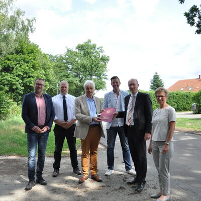 2021-07-27 Landkreis erhält 1,6 Millionen Euro für Radwegebau